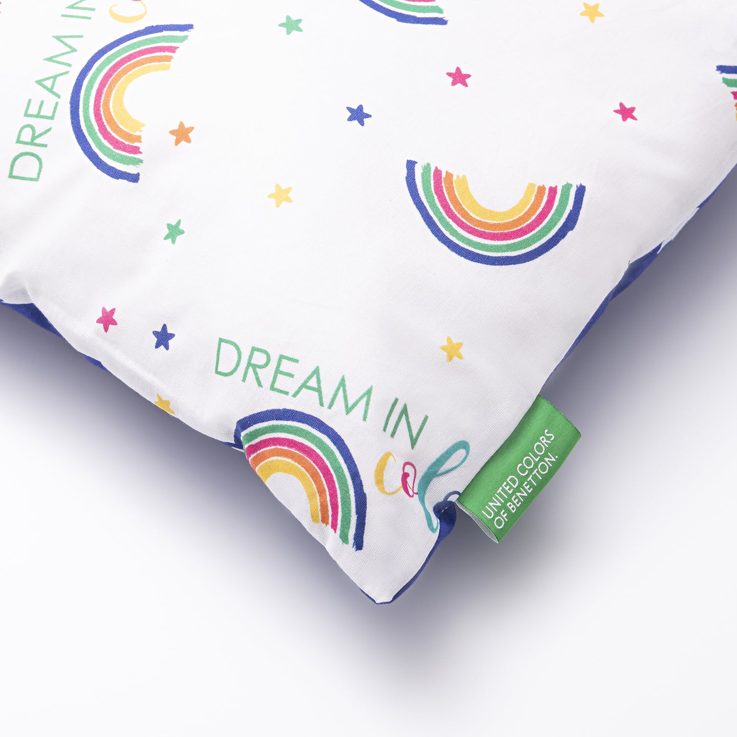 Cojín infantil arcoiris Benetton 30x30cm (3)